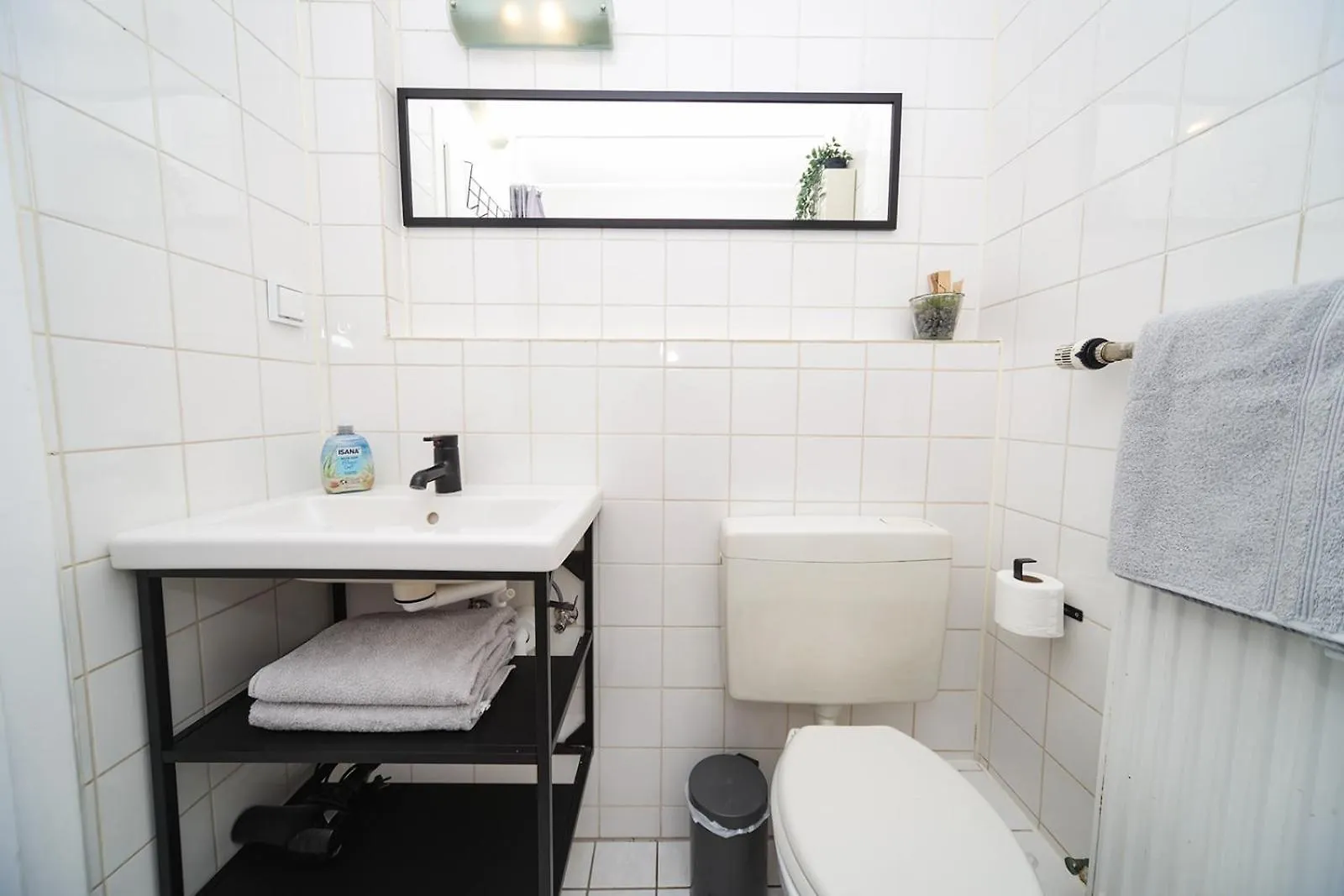Apartment Central 85B 40Qm Wi-Fi Free Dortmund 0*,  Germany